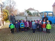 Výsadba u MŠ 2015 - sponzorováno firmou PAJR s.r.o.Vlkava